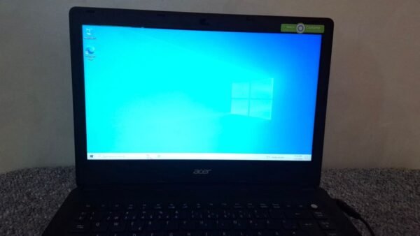 Acer 14, AMD E1, 4GB RAM, 500 GB HDD, AMD RADEON HD 8240