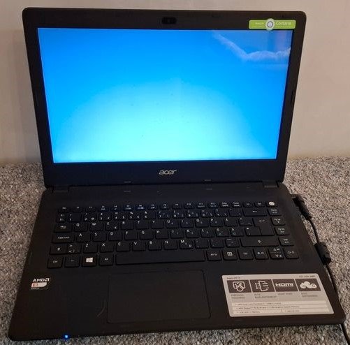 Acer 14, AMD E1, 4GB RAM, 500 GB HDD, AMD RADEON HD 8240