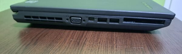 𝗟𝗲𝗻𝗼𝘃𝗼 𝗧𝗵𝗶𝗻𝗸𝗽𝗮𝗱 𝗟𝟰𝟰𝟬,Intel® Core™ i5, 8GB DDR3, 128 SSD