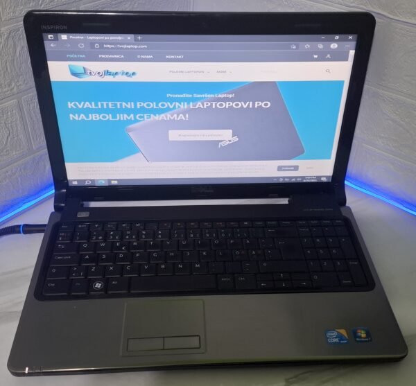 𝗗𝗲𝗹𝗹 𝗶𝗻𝘀𝗽𝗶𝗿𝗶𝗼𝗻 𝟭𝟱𝟲𝟰, I3, 6GB DDR3, 120 SSD, ATI Radeon