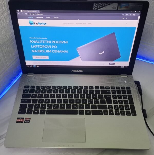 Asus N56DP,AMD A8, 8GB DDR3, 120 SSD, Dve grafike