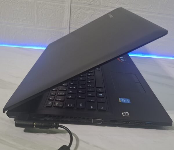 𝗟𝗲𝗻𝗼𝘃𝗼 𝗚𝟱𝟬-𝟴𝟬, I7 5Gen, 12GB DDR3, 120 SSD, AMD Radeon