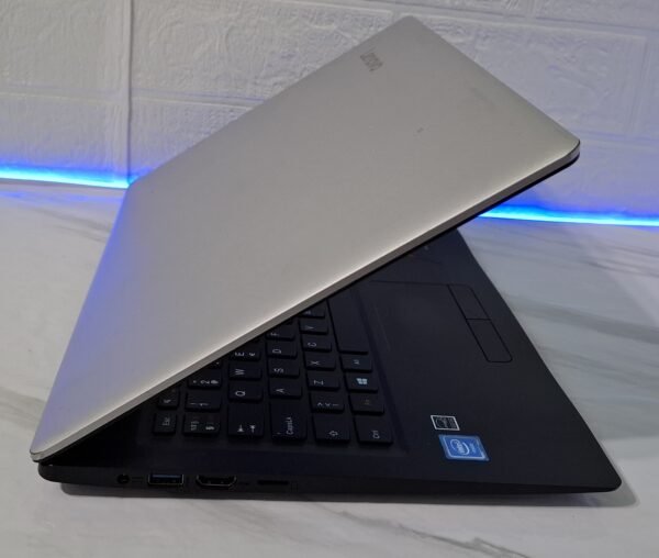 𝗟𝗲𝗻𝗼𝘃𝗼 𝟭𝟬𝟬𝘀, Intel® Celeron® N3150, 2GB DDR3, 32GB nvme, Intel HD