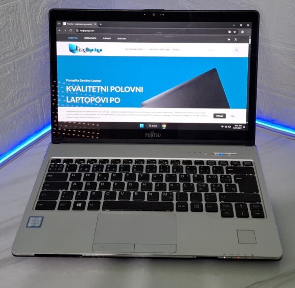 𝗙𝘂𝗷𝗶𝘁𝘀𝘂 𝗟𝗶𝗳𝗲𝗯𝗼𝗼𝗸 𝗦𝟵𝟯𝟲, Intel® Core™ i5, 12GB DDR4, 256Nvme, IntelHD,Touchscreen