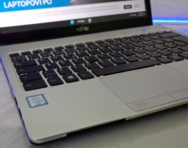𝗙𝘂𝗷𝗶𝘁𝘀𝘂 𝗟𝗶𝗳𝗲𝗯𝗼𝗼𝗸 𝗦𝟵𝟯𝟲, Intel® Core™ i5, 12GB DDR4, 256Nvme, IntelHD,Touchscreen