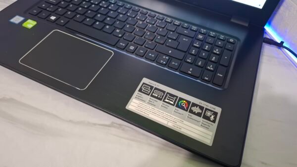 𝗔𝗰𝗲𝗿 𝗔𝘀𝗽𝗶𝗿𝗲 𝗘 𝗘𝟱-𝟳𝟳𝟰𝗚,I5 7Gen, 8GB DDR4, 128 SSD, Dve grafike