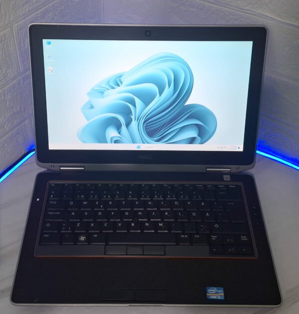 Dell Latitude E6320 | Intel Core i5-2540M | 6GB RAM | 120GB SSD | 13.3" HD | Windows 11 Pro