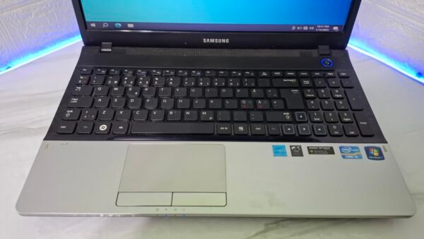 Samsung NP300