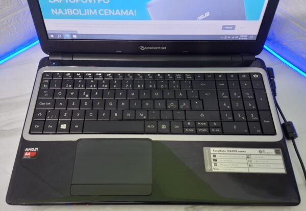 Packard Bell EasyNote TE69KB, AMD A4 laptop, polovan Packard Bell laptop, povoljan laptop, laptop za školu, laptop za posao, 8GB RAM, HDD laptop, 15.6 inča laptop
