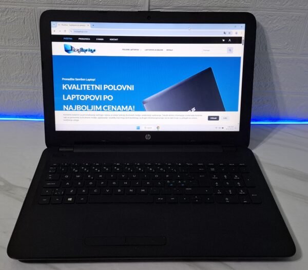 HP 15, AMD A6 laptop, polovan HP laptop, povoljan laptop, laptop za školu, laptop za posao, 8GB RAM, 128GB SSD, Full HD ekran, Windows 11