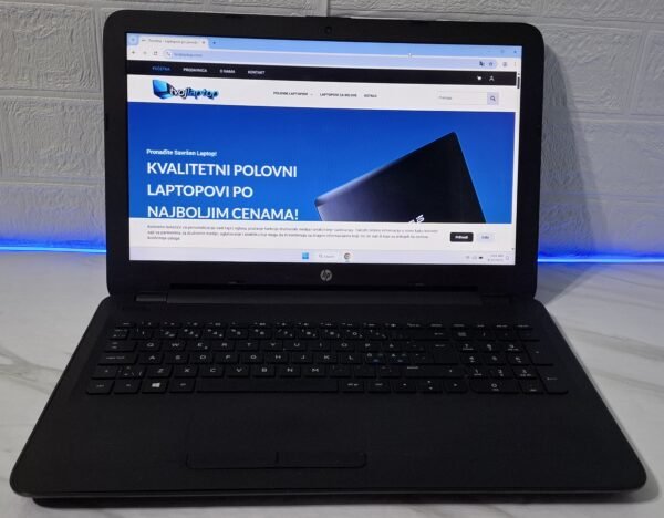 HP 15, AMD A6 laptop, polovan HP laptop, povoljan laptop, laptop za školu, laptop za posao, 8GB RAM, 128GB SSD, Full HD ekran, Windows 11
