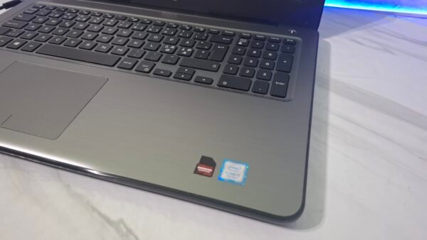 Dell Inspiron P66F, Core i5 laptop, polovan Dell laptop, povoljan laptop, laptop za školu, laptop za posao, 8GB RAM, 128GB SSD, FHD ekran, Windows 10 Pro