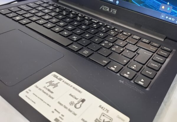 Asus R417S laptop