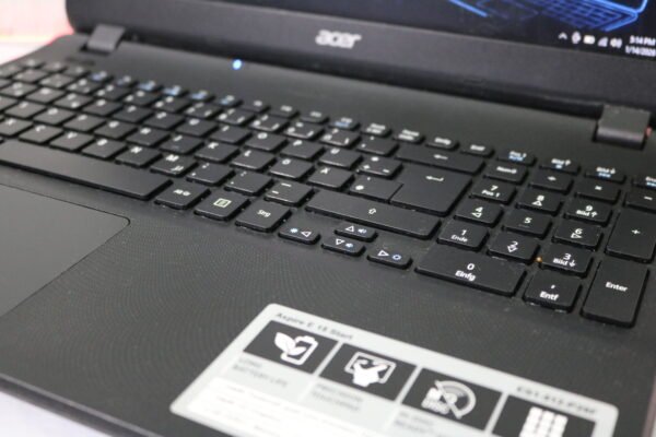 Acer Aspire ES1-512 laptop Acer Aspire ES1-512 laptop
