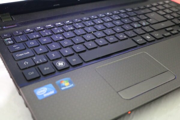 PackardBell EasyNote P5WS0 laptop