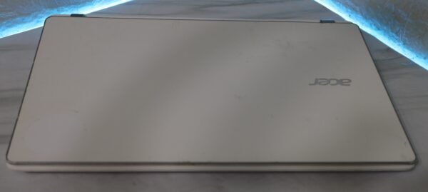 Acer Aspire V3-371 i3 laptop