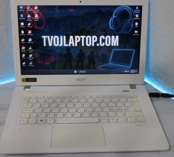 Acer Aspire V3-371 i3 laptop