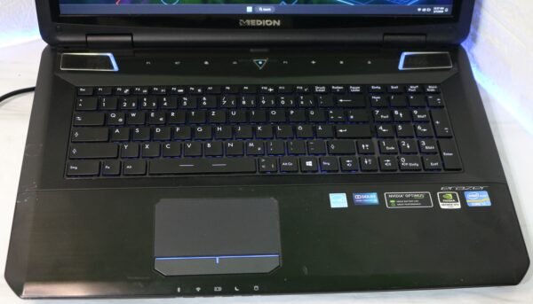 𝗠𝗘𝗗𝗜𝗢𝗡 𝗚𝗔𝗠𝗜𝗡𝗚 𝗘𝗥𝗔𝗭𝗘𝗥 𝗫𝟳𝟴𝟭