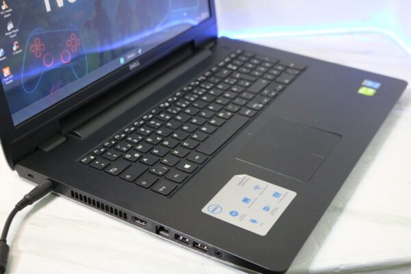 Dell Inspiron 5748 laptop
