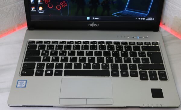 Fujitsu Lifebook Laptop Fujitsu Lifebook Laptop