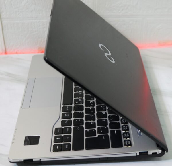 Fujitsu Lifebook Laptop Fujitsu Lifebook Laptop