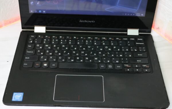 Lenovo Yoga 300