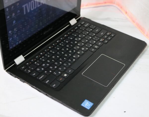Lenovo Yoga 300