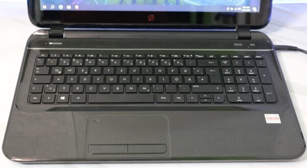 HP SLEEKBOOK 15