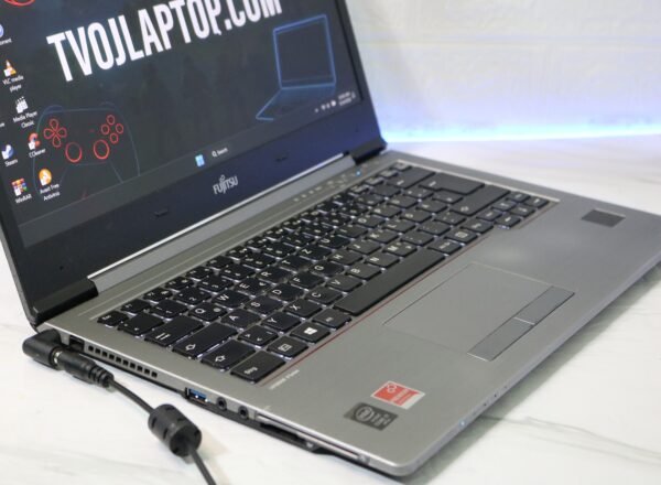 Fujitsu LifeBook U745 laptop Fujitsu LifeBook U745 laptop