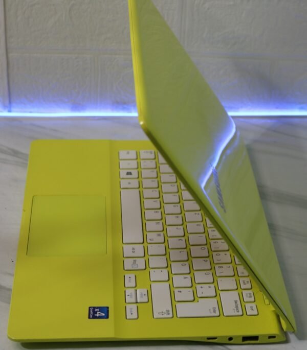 samsung laptop