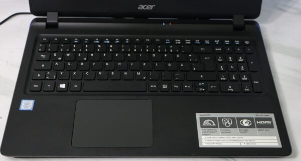 Acer Aspire ES1 572 Acer Aspire ES1 572