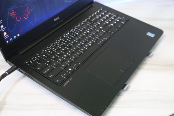 Dell Latitude 3550 Dell Latitude 3550