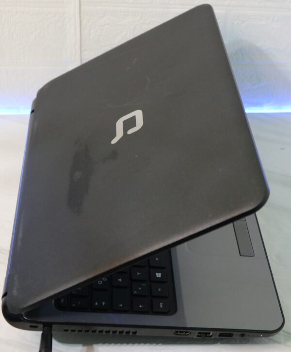 Compaq 15