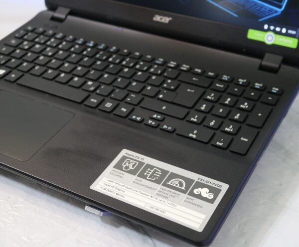 Acer Aspire ES1-531 Pentium N3700 / 4GB RAM / 500GB HDD / 15.6" – Laptop za internet i svakodnevnu upotrebu Acer Aspire ES1-531 Pentium N3700 / 4GB RAM / 500GB HDD / 15.6" – Laptop za internet i svakodnevnu upotrebu