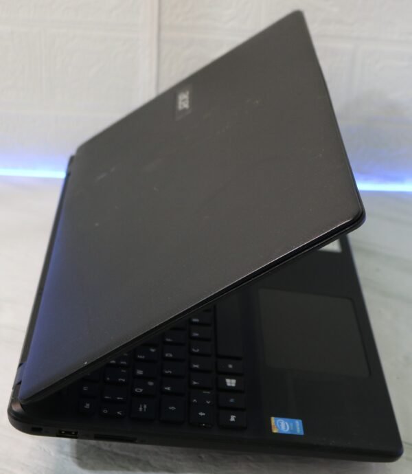 Acer Aspire ES1-531 Pentium N3700 / 4GB RAM / 500GB HDD / 15.6" – Laptop za internet i svakodnevnu upotrebu Acer Aspire ES1-531 Pentium N3700 / 4GB RAM / 500GB HDD / 15.6" – Laptop za internet i svakodnevnu upotrebu