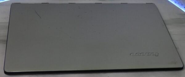 Lenovo Yoga 3 Pro 1370 – QHD+ 3200×1800 IPS Touch ekran | 8GB RAM | 128GB NVMe SSD | 2-u-1 konvertibilni, aluminijumsko kućište | Windows 11 | Polovan laptop