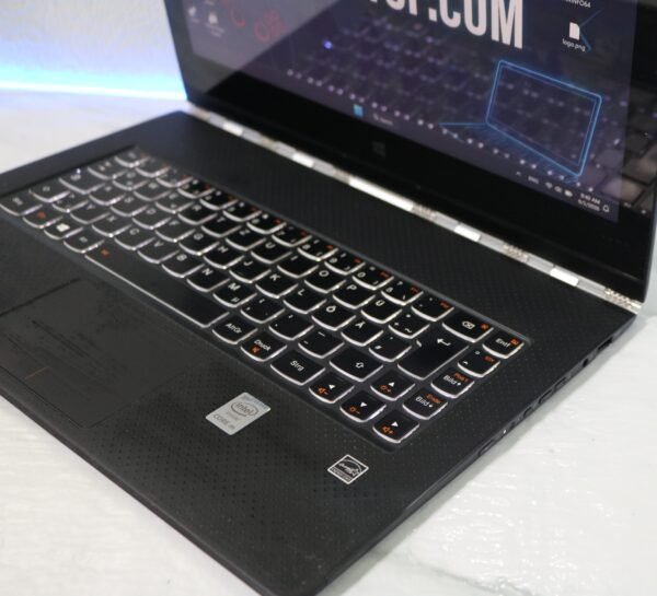 Lenovo Yoga 3 Pro 1370 – QHD+ 3200×1800 IPS Touch ekran | 8GB RAM | 128GB NVMe SSD | 2-u-1 konvertibilni, aluminijumsko kućište | Windows 11 | Polovan laptop