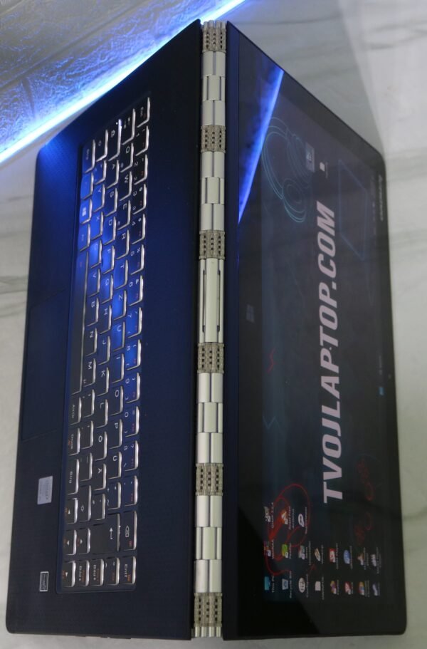 Lenovo Yoga 3 Pro 1370 – QHD+ 3200×1800 IPS Touch ekran | 8GB RAM | 128GB NVMe SSD | 2-u-1 konvertibilni, aluminijumsko kućište | Windows 11 | Polovan laptop