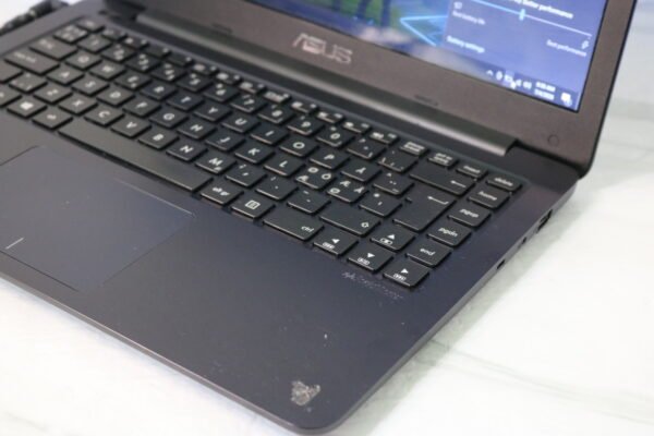 asus asus