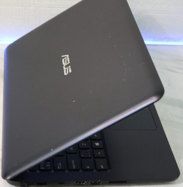 asus asus