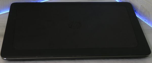 HP ZBook 17 G3 HP ZBook 17 G3