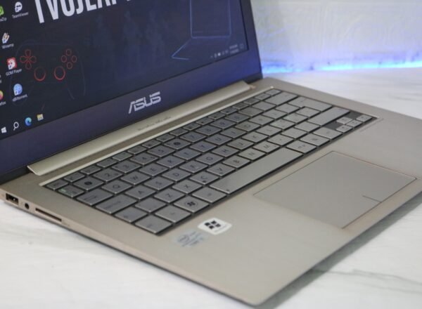 Asus ZenBook UX31E polovan laptop