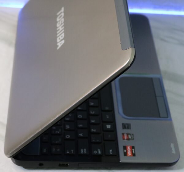 Toshiba Satellite L855-B
