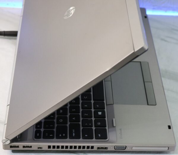 HP EliteBook 8570p polovan laptop