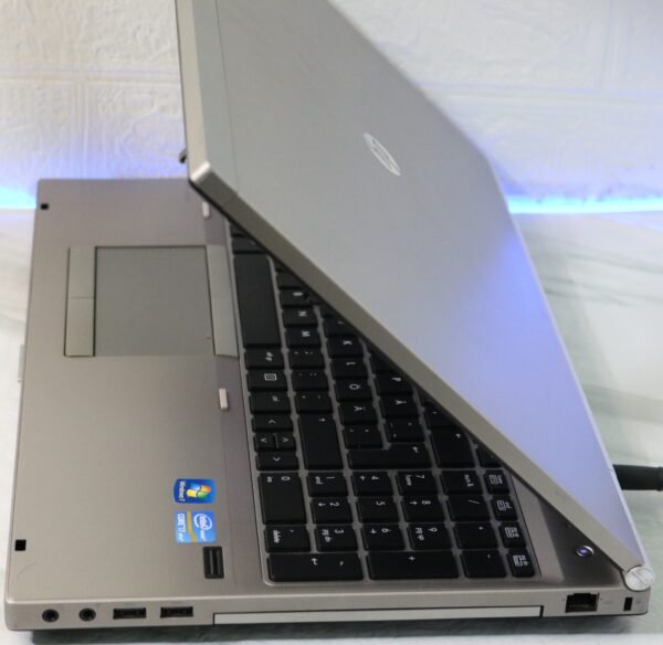 HP EliteBook 8570p polovan laptop