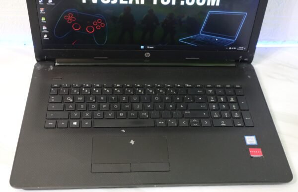 HP 17 BY1 polovan laptop