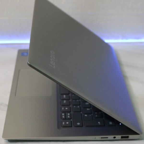 Lenovo IdeaPad 13s130 polovan laptop Lenovo IdeaPad 13s130 polovan laptop