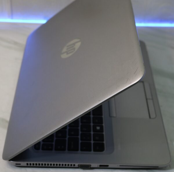 HP EliteBook 840 G4