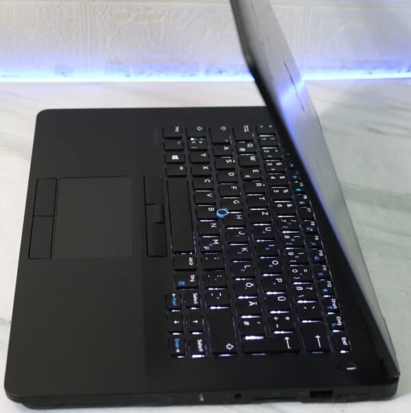 Dell Latitude E7470 Dell Latitude E7470
