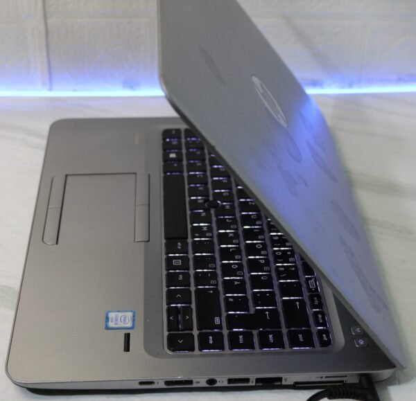 HP EliteBook 840 G3 HP EliteBook 840 G3